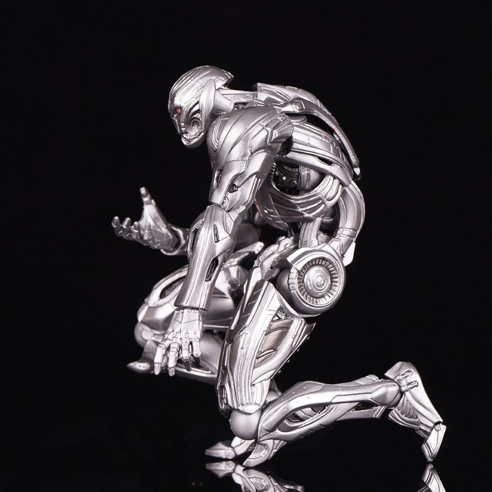 ฟิกเกอร์อนิเมะ ซูเปอร์วายร้าย  - Model Kit Ultron บทวิจารณ์และราคา