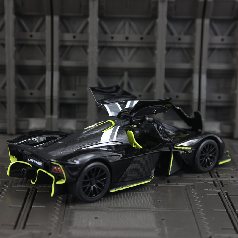 โมเดลรถสปอร์ตอัลลอยด์ Aston Ma - Model Kit Valkyrie บทวิจารณ์และราคา