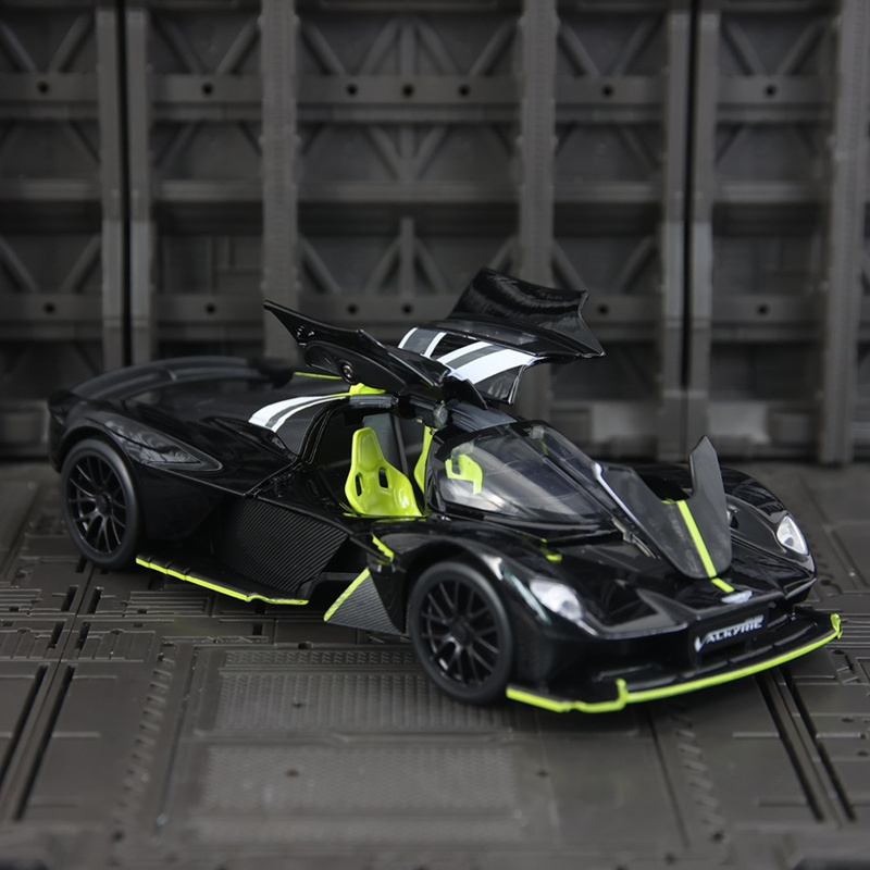 โมเดลรถสปอร์ตอัลลอยด์ Aston Ma - Model Kit Valkyrie บทวิจารณ์และราคา