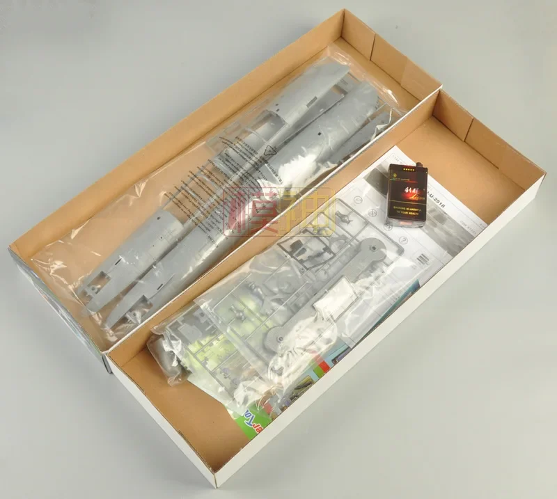MINIHOBBY 1/144 เรือรบเยอรมันส - Model Kit Ship บทวิจารณ์และราคา