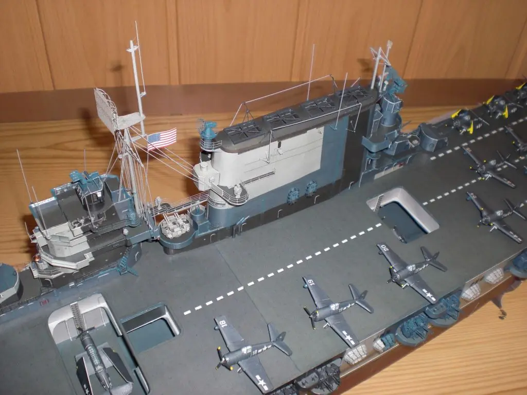 1:200 Scale USS Saratoga (CV-3 - Model Kit Uss Iowa บทวิจารณ์และราคา