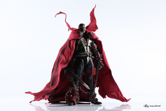 1/12วางไข่เร็กเก้เสื้อคลุมสีแด - Model Kit Batman บทวิจารณ์และราคา